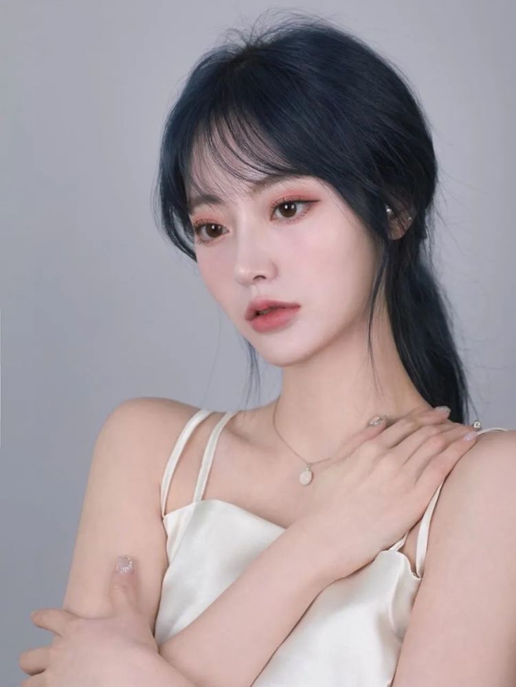 2021全网女孩都爱的发色你不试试