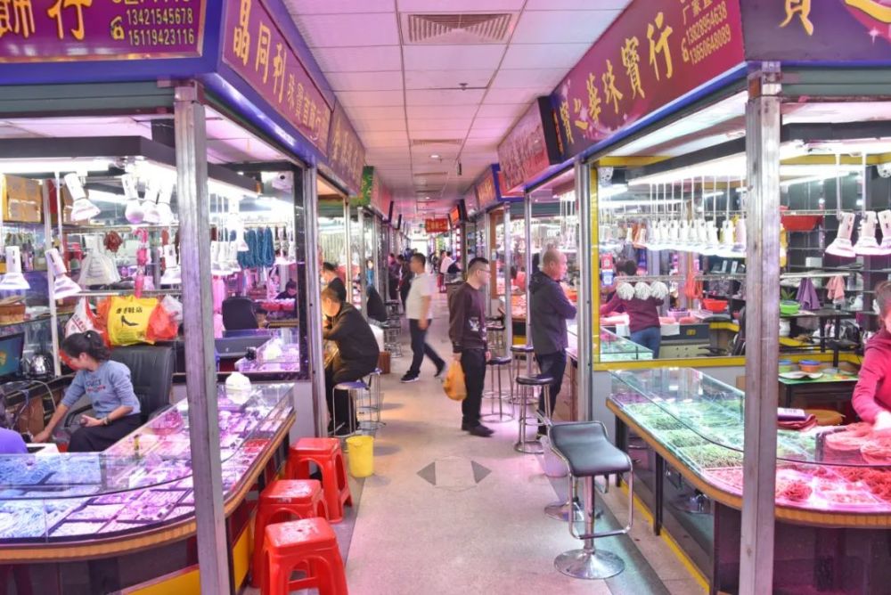 可塘珠宝交易市场——令人眼花缭乱的珠宝城海丰小吃——好吃到停不