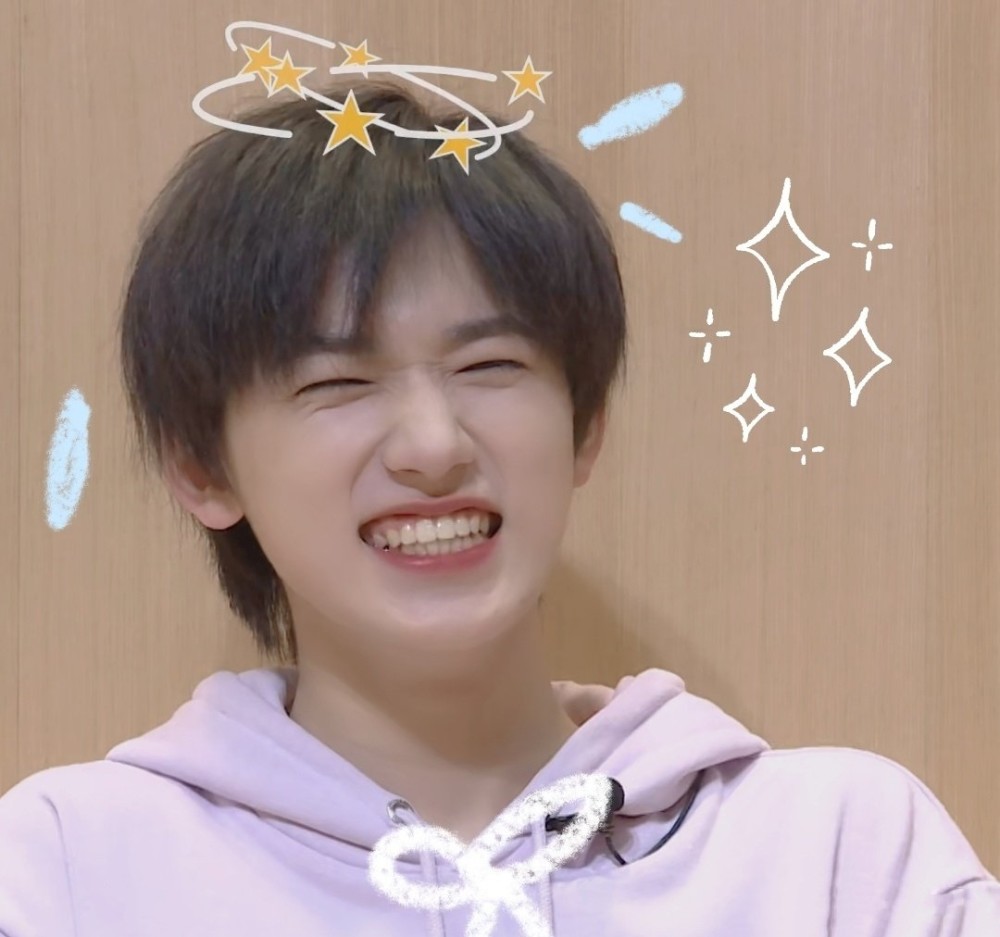 宋亚轩简直可爱到爆了呜呜呜_腾讯新闻