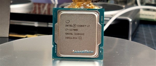 intel 11代酷睿i7-11700k评测偷跑:性能猛增20%,功耗/温度爆炸
