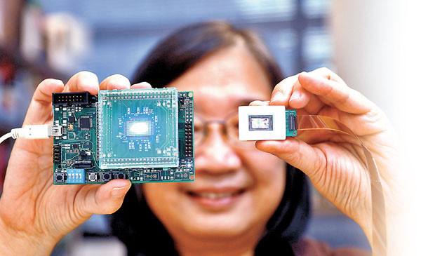 香港科技大学|港科大女教授凭重大贡献夺奖，曾被歧视“女人应留家带孩子”