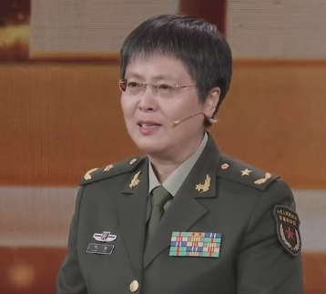 致敬了不起的女性陈薇多次率团队抗击病毒出征誓言令人动容