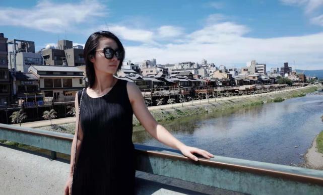 吕子乔的前女友榕榕和老公结婚多年育有一子婚后恩爱幸福