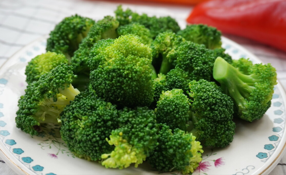 清洗西兰花 只用清水就错了 教你2招 虫卵脏东西 自动 跑出来 腾讯新闻