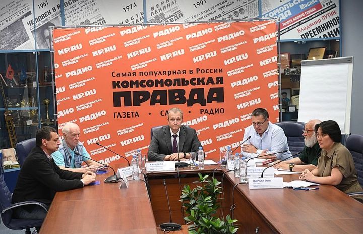 伊戈尔·迪亚特洛夫|史上最诡异雪山悬案：9人一夜间离奇死亡，官方宣称死于未知力量