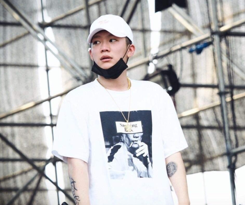 《青你3》公演翻车,梁森抄袭pgone新歌,还被网友吐槽"太难听"