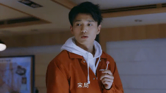 《暴风眼》:一个细节暴露宋局才是窃取密钥,隐藏国安的幕后黑手