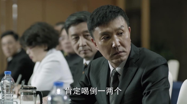 人民的名义：丁义珍犯案出逃，李达康是否知情？这些细节揭开内幕_腾讯新闻