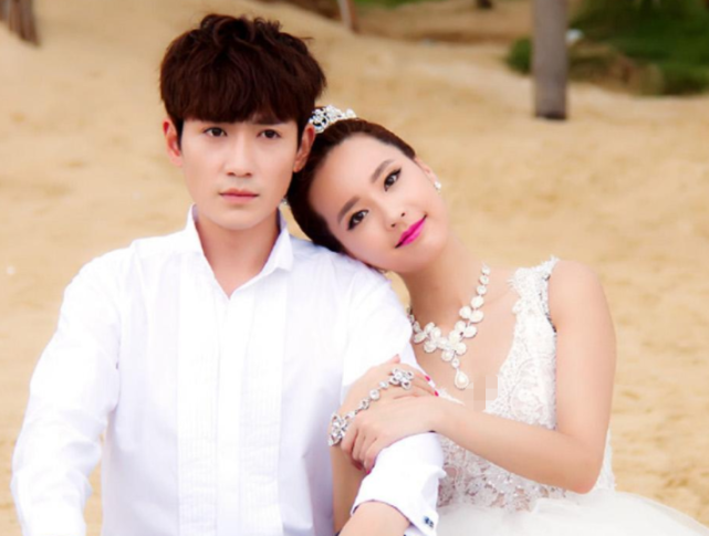子成婚嫁影帝,34岁遭丈夫抛弃,今36岁复出走红|复出|吴佳尼|马景涛