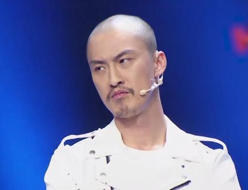 许君聪学会了痛苦,减轻了自己的困难.