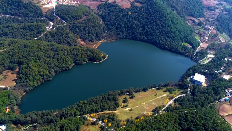 追寻最绚丽的红彝海结盟见证汉彝民族团结
