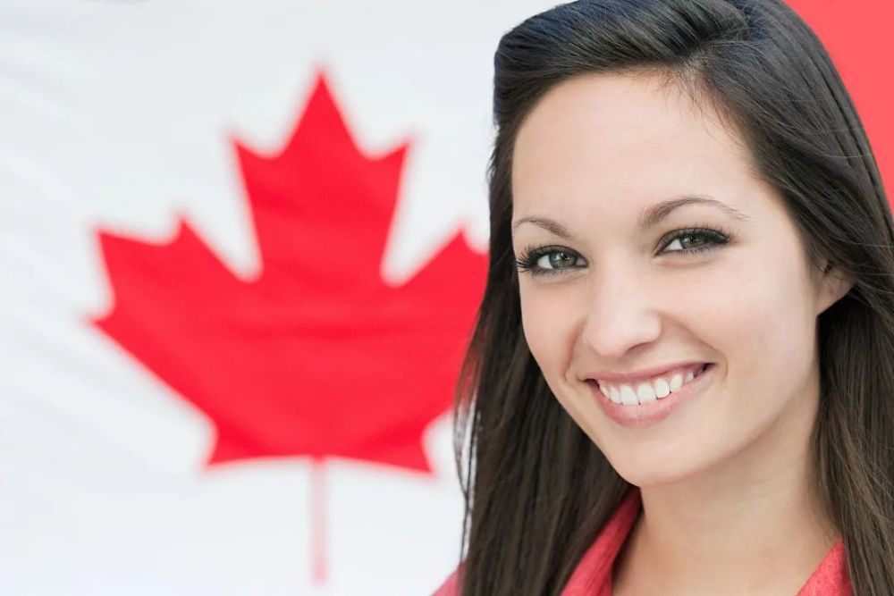 加拿大女性人口图片