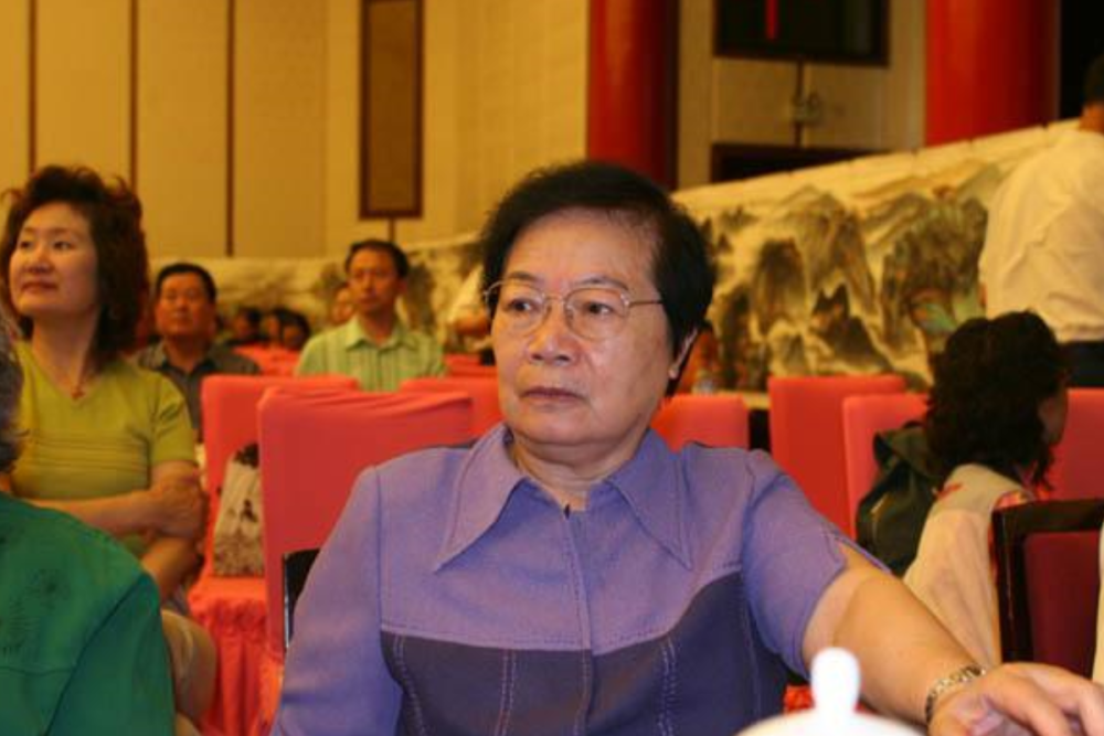 开国元帅夫人张瑞华潜伏期间嫁给爱情解放后坚持带盒饭坐公交