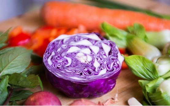 蔬菜|知俏：蔬菜减肥怎么吃？get这几点，轻松拥有小蛮腰！