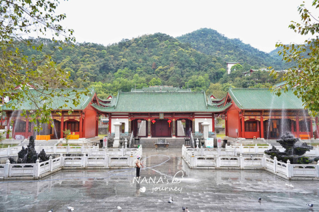 中国四会玉博城了解玉石的"变身"之旅,四会玉博城不容错过如此多味的