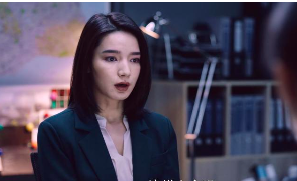 暴风眼主角演技被吐槽配角却成为惊喜尤其是42岁的他
