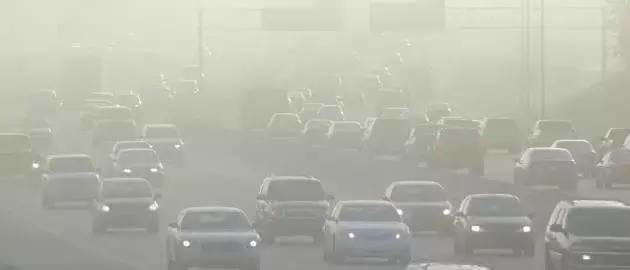 王洪成|1984年，哈尔滨一位公交司机发明“水变油”，13年后被判刑