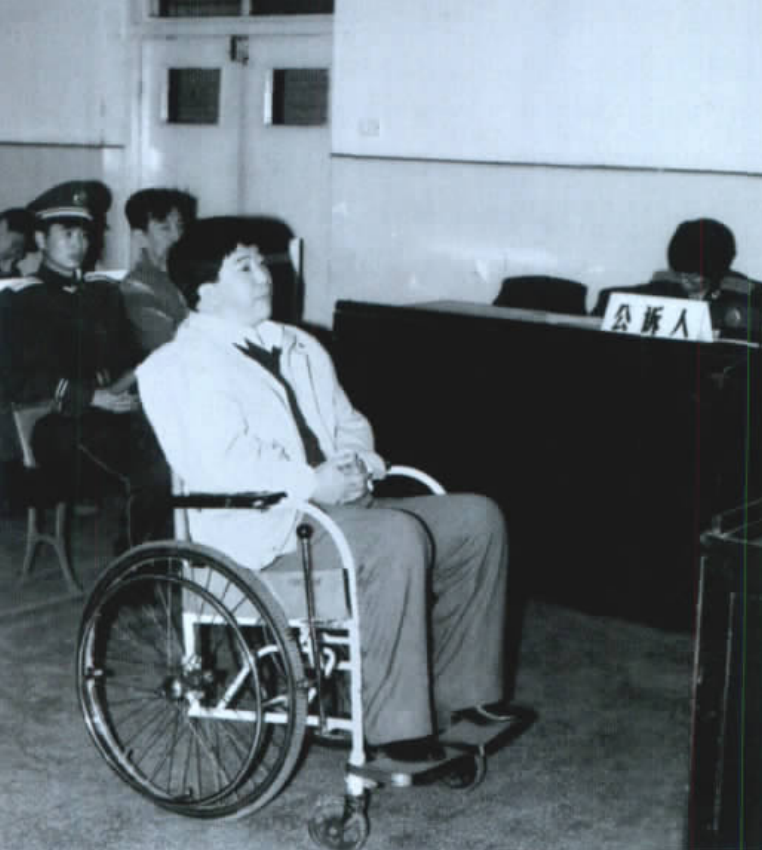 王洪成|1984年，哈尔滨一位公交司机发明“水变油”，13年后被判刑