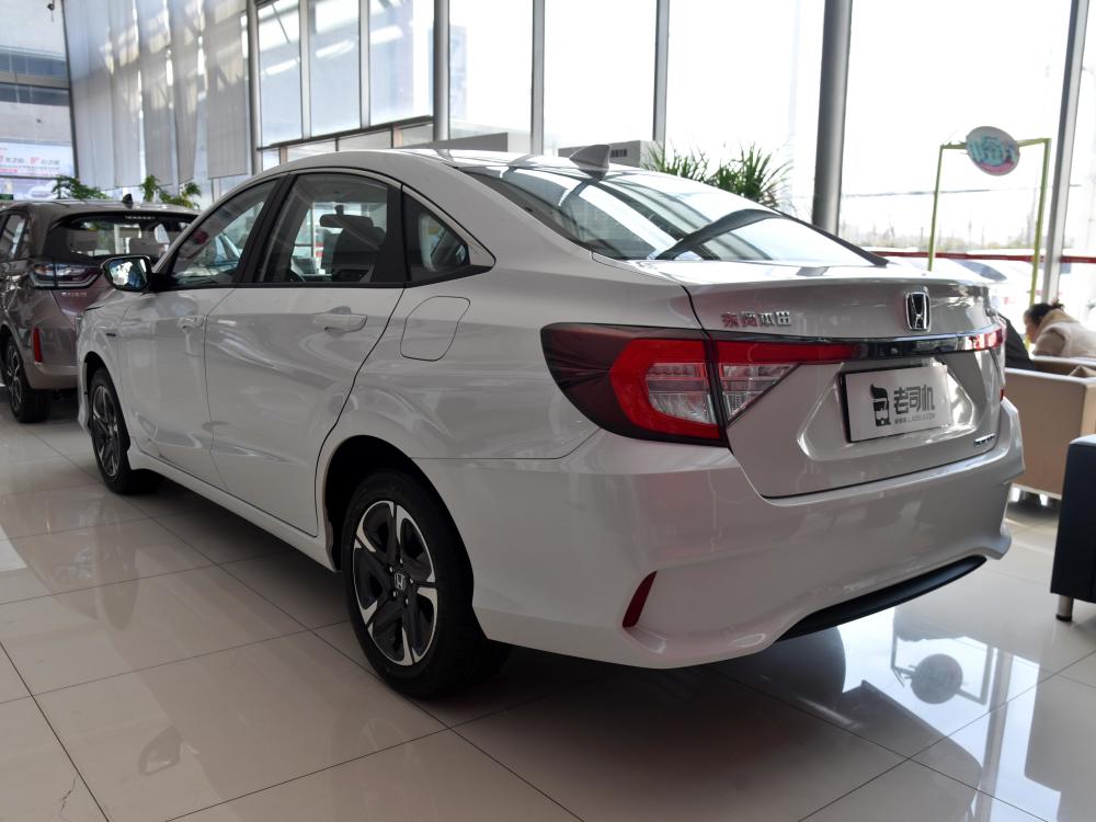 省油不是唯一的亮点小哥带你一起看本田享域