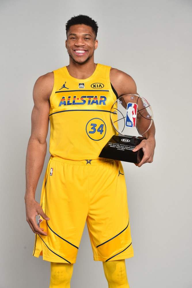 全明星mvp!字母哥拿了几乎全部荣誉,为何感受不到他的统治力