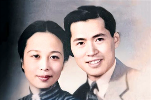 美女陆英16年生14胎36岁油尽灯枯倒在产房可惜了这绝世佳人