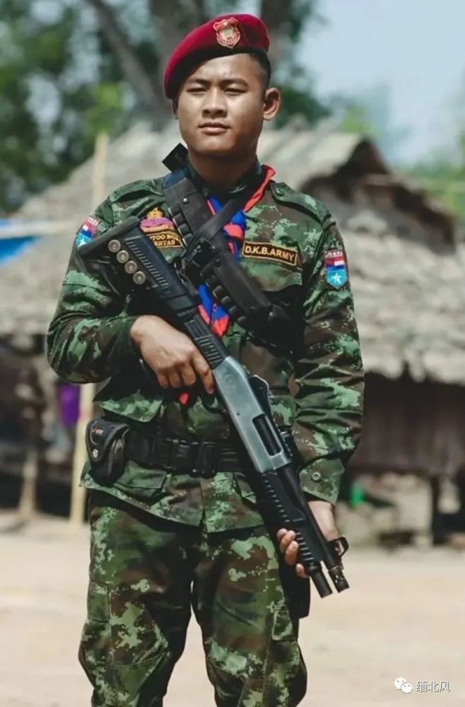 缅甸的一股武装力量克伦民族解放军已加入抗议示威活动