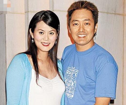 鬼丈夫李志希娶小9岁空姐生两女一子今婚姻生活很幸福