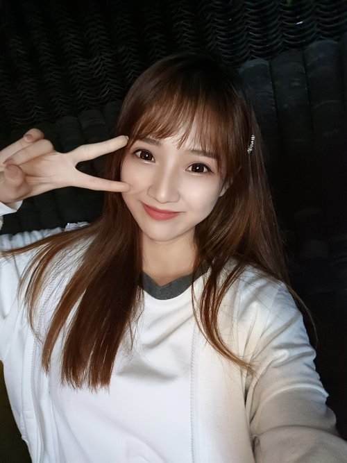 手机自拍发展到现在怎么才能叫照亮我的美