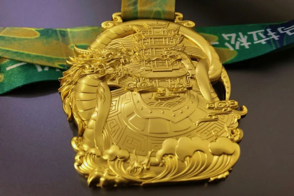 2021西安马拉松暂定4月17日,锡马完赛奖牌揭晓!