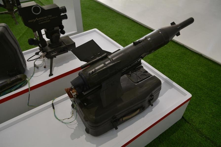目前,我国国产的红箭-73系列反坦克导弹无疑是我军地面作战部队里的最