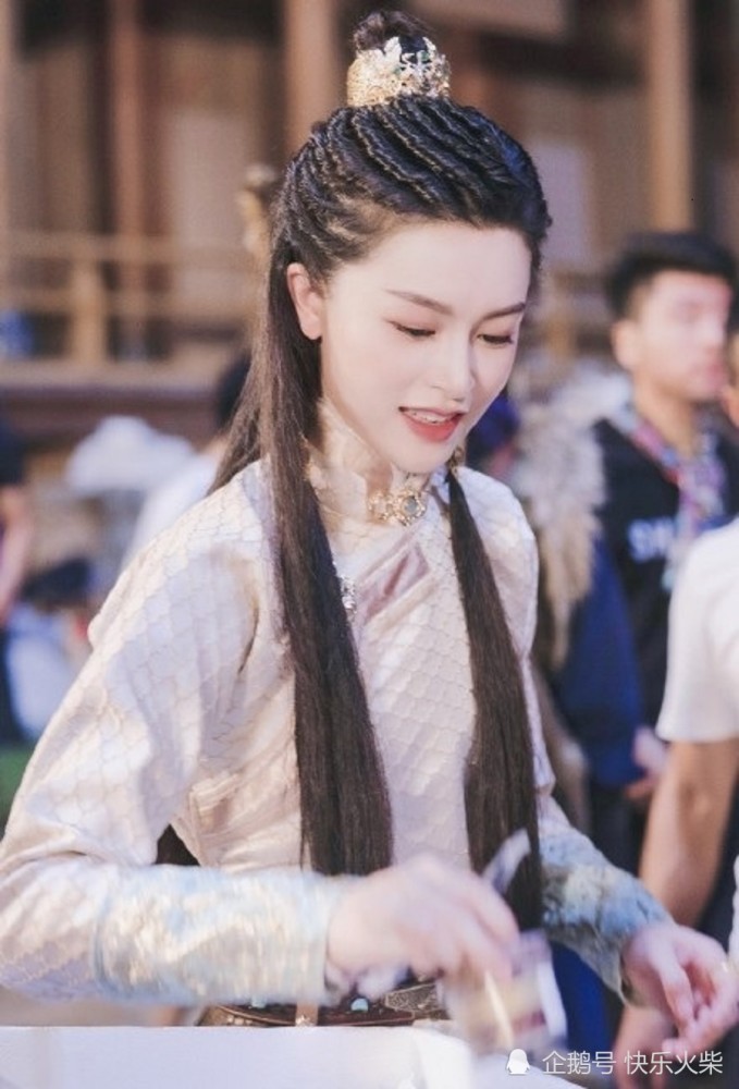 2021新倚天屠龙记文咏珊演赵敏妆很美女二周芷若是模特身材俏