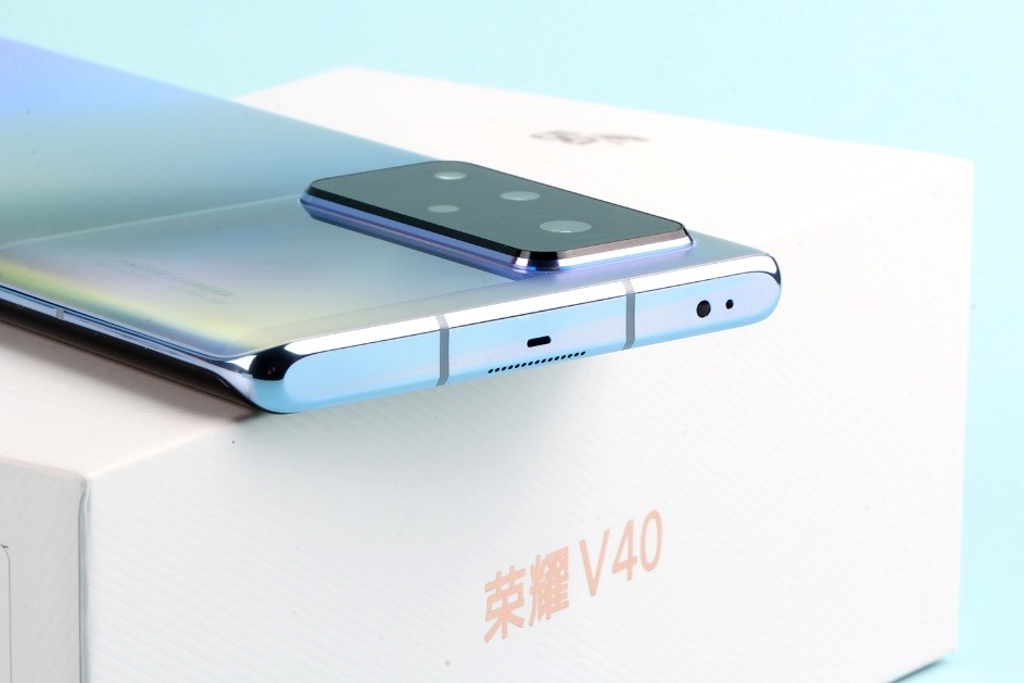 e开箱离了麒麟处理器的荣耀v40还有多少华为的影子