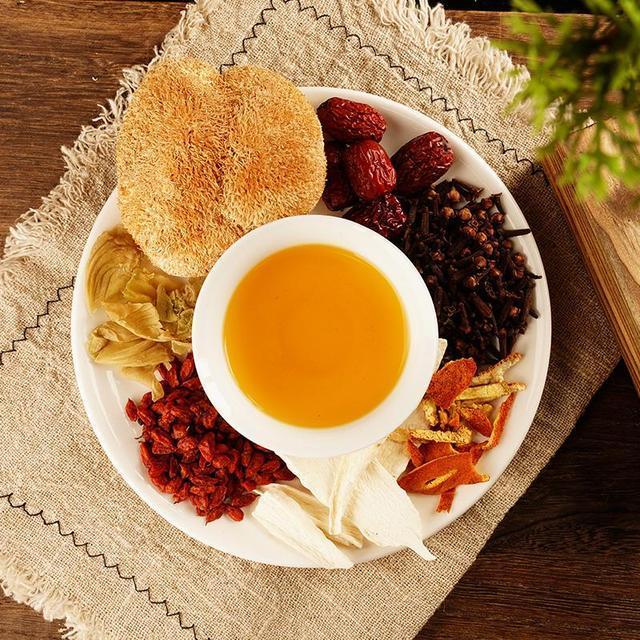 茶界的养胃新贵,猴头菇丁香沙棘茶,每天泡一杯,胃或更舒坦