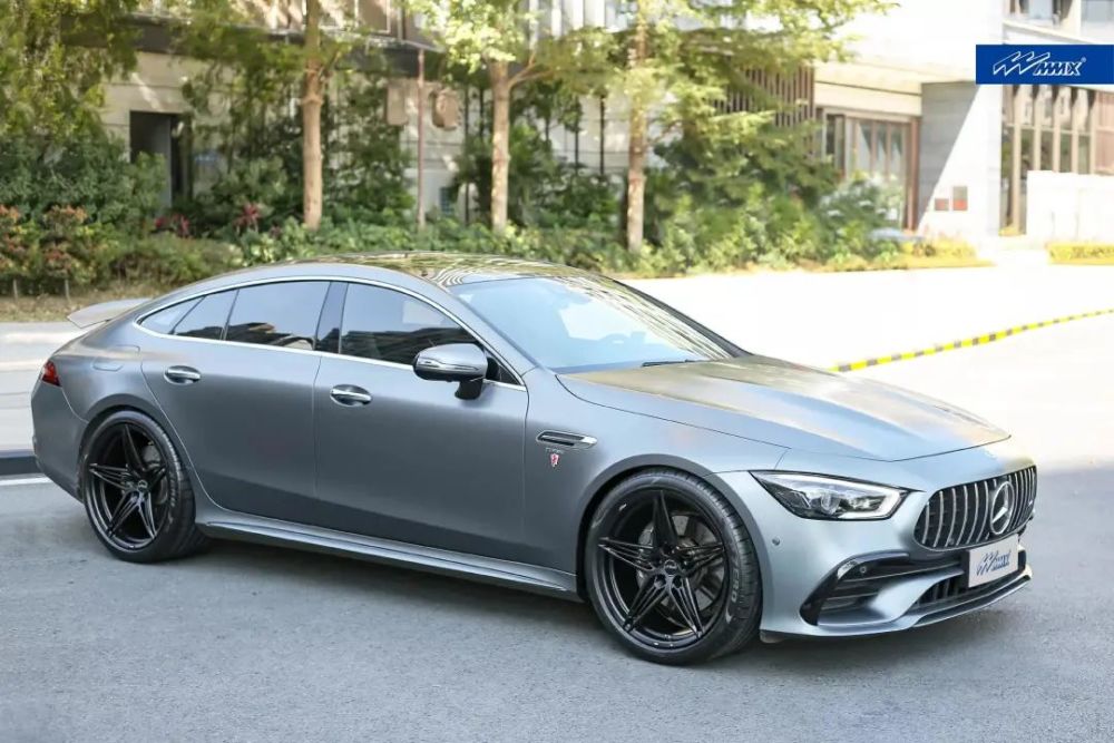 amggt50与顶级的mmx轮毂一触即发