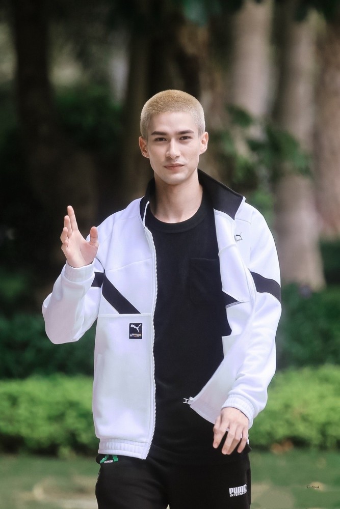米卡寸头发型保留最佳长度秘诀大曝光,亲自剃头好a_腾讯新闻