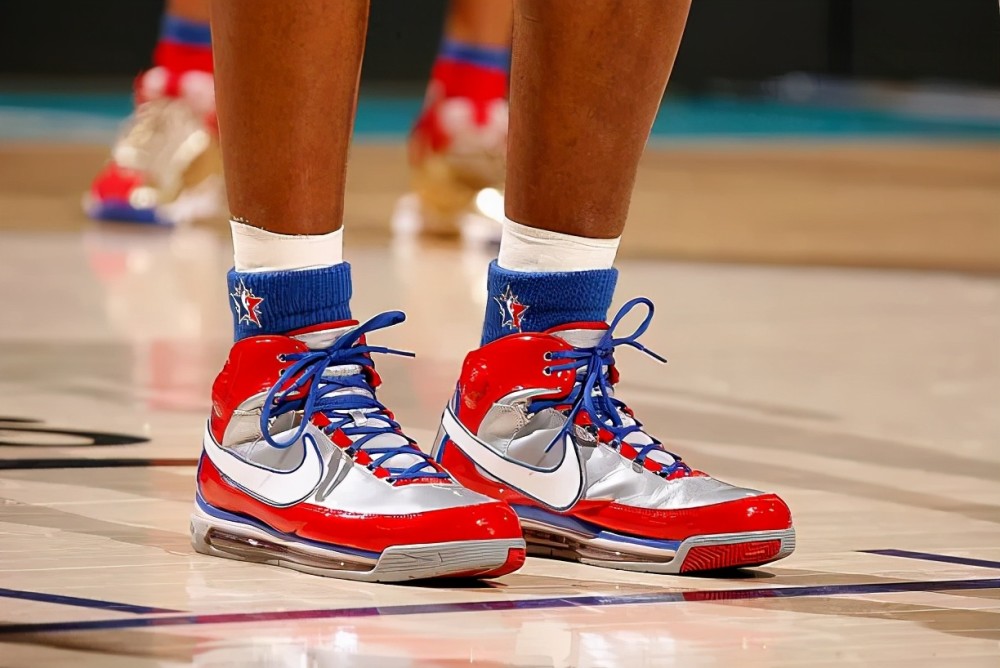 pro leather波什还穿过另外一双:当年匡威的icon科技很火converse