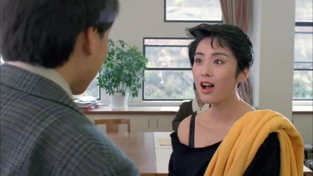 逃学威龙的跟风之作逃学英雄传抢了逃学威龙2的先机