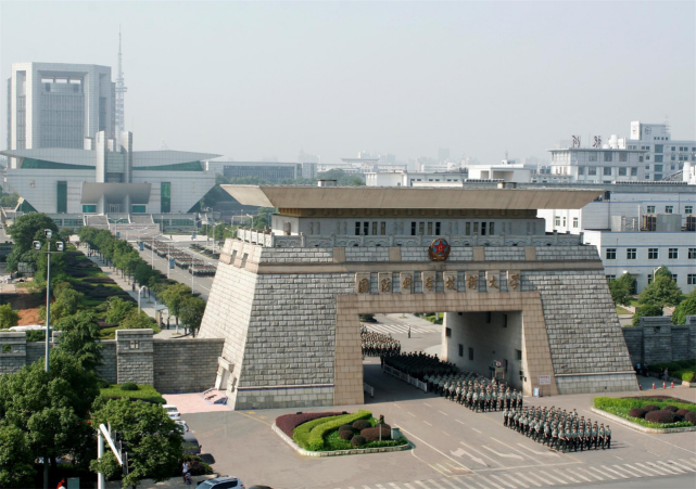 国防科技大学实力到底怎么样国防科技大学比清华北大好吗