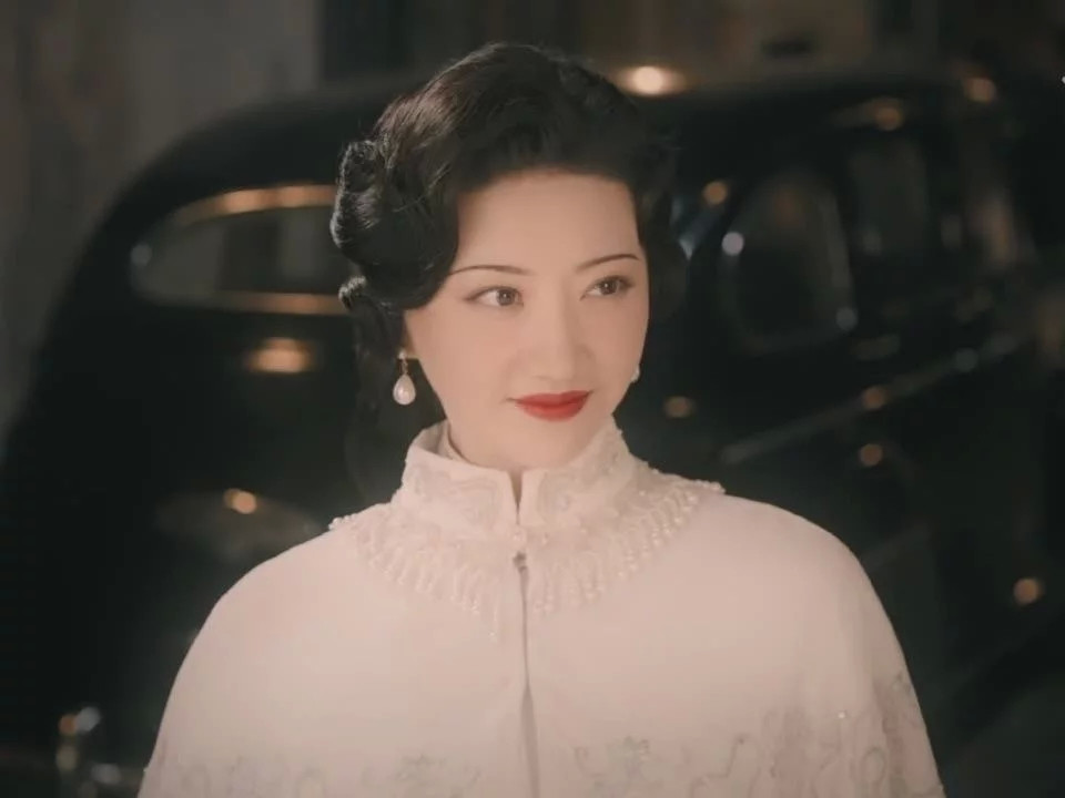 《司藤》景甜"柳叶眉"太惊艳,女王人设带感,张彬彬成忠犬男仆_腾讯