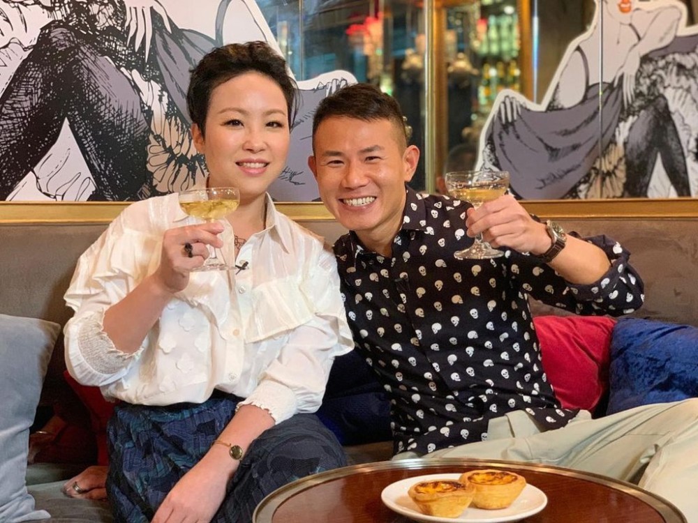 又一花旦选择离开tvb 45岁从未被人追求 曾讨好别人换取爱 腾讯新闻