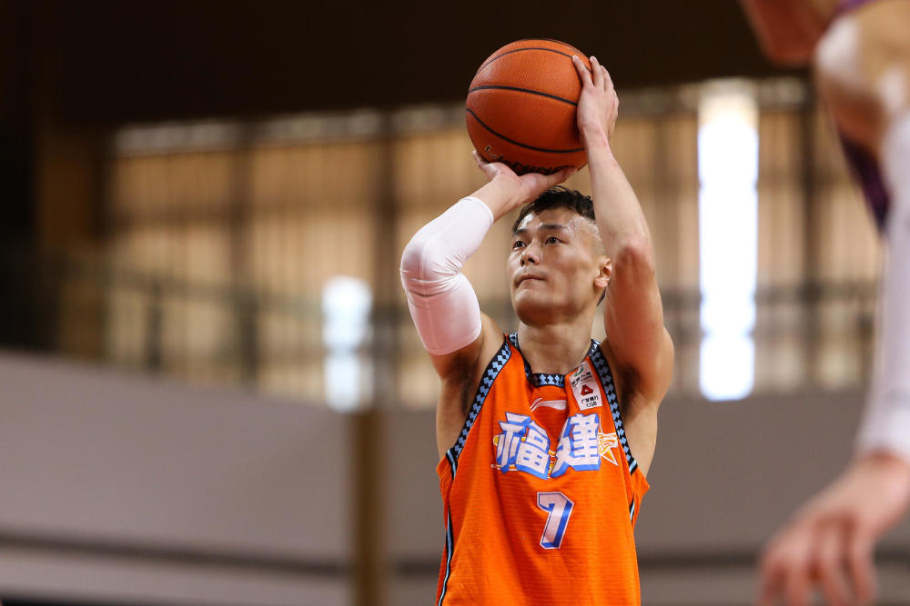 4消息汤杰被弃用艾伦回应杨鸣新疆隐患难改周金利无布阵