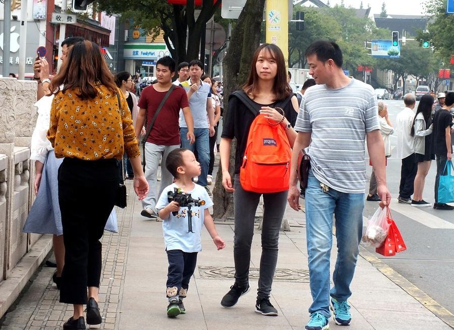 二胎增加多少人口_奚梦瑶宣布怀二胎,世界人口总数加一