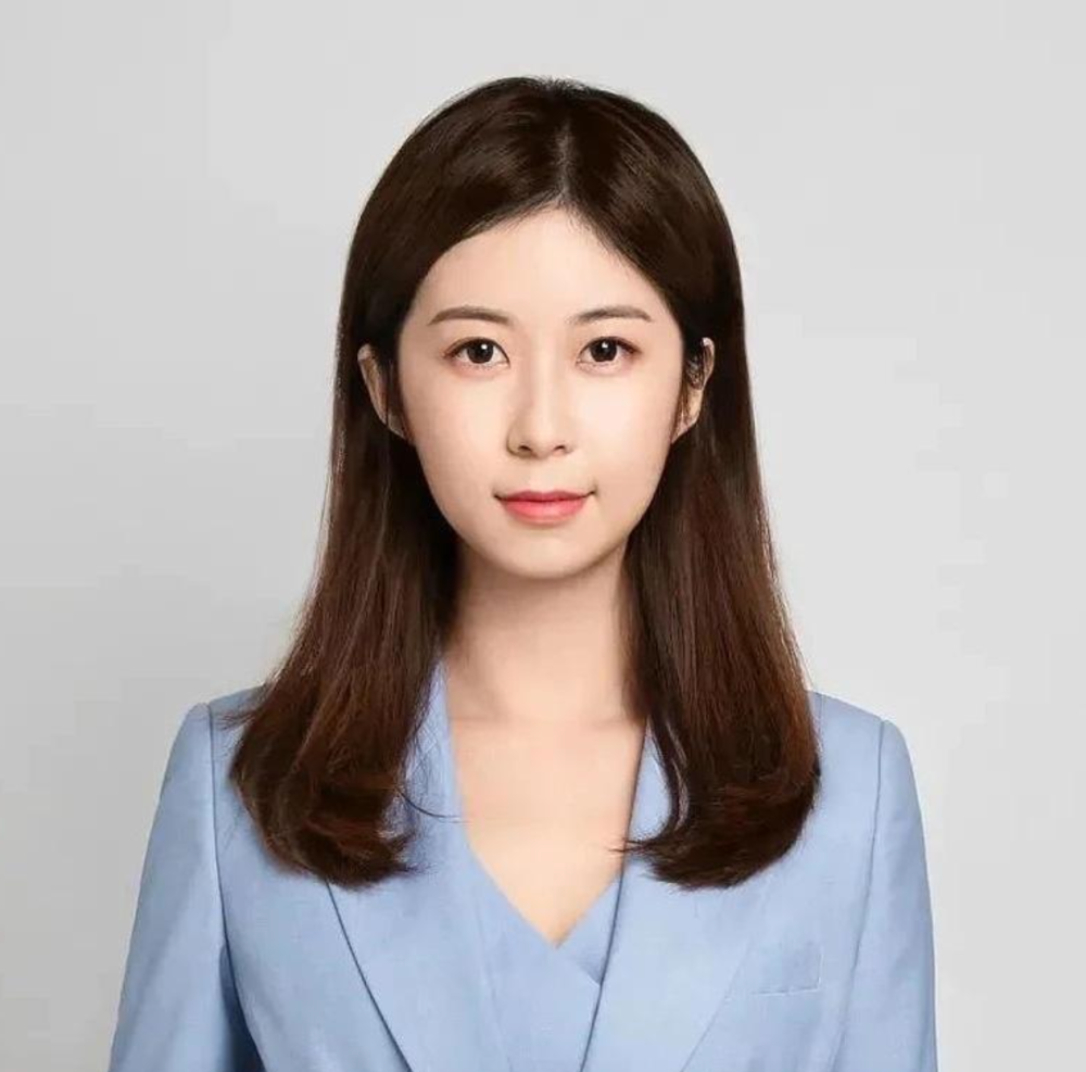 90后美女基金经理倒霉押注抱团医药股10个交易日浮亏10亿