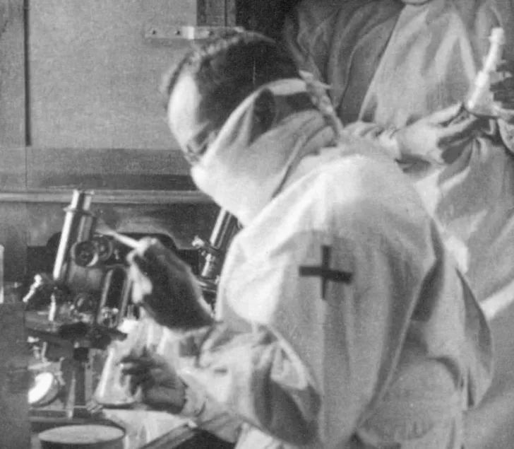 今天,让我们共同纪念他——"国士无双"伍连德_腾讯新闻