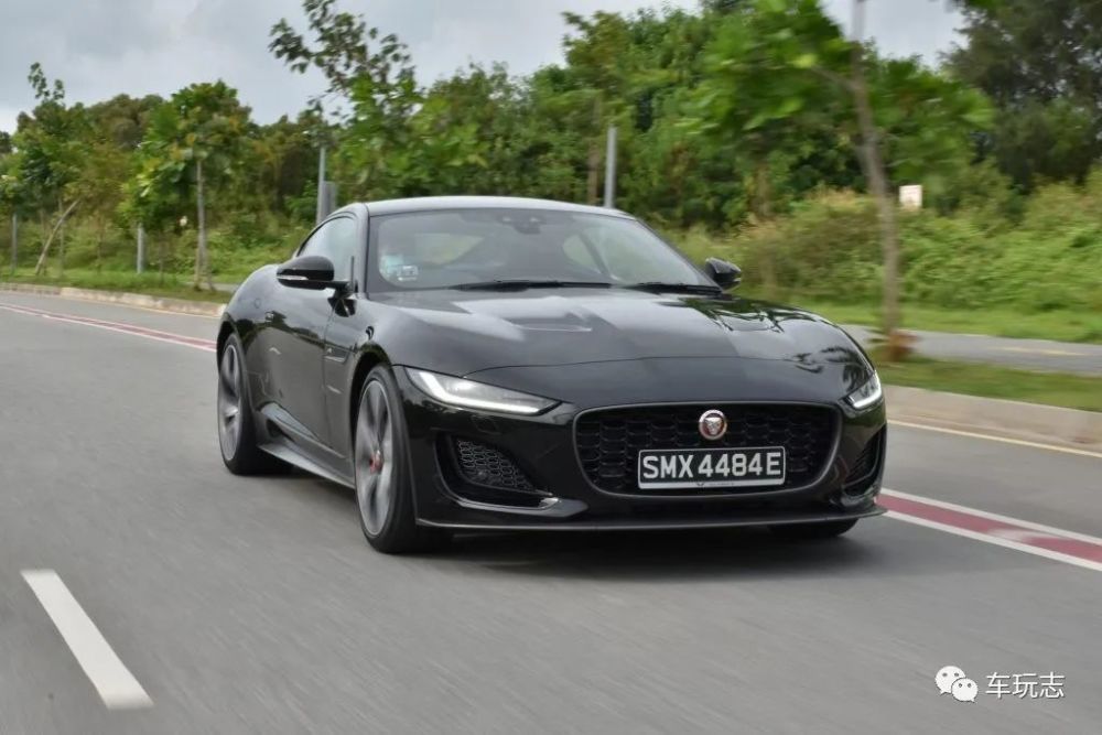 2021款捷豹ftype20t目标指向保时捷718