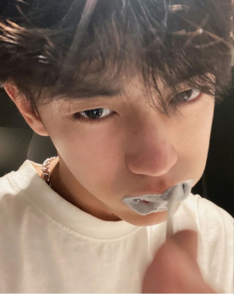 头像/壁纸 是你心心念念的余庆伟吗?