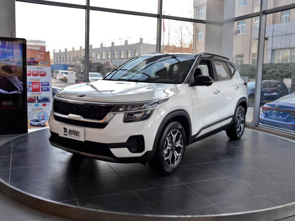 小哥带你一起看起亚kx3傲跑_腾讯新闻