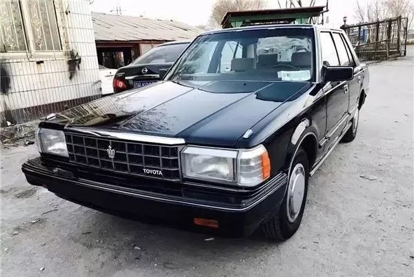 居然还有这么新的七代皇冠