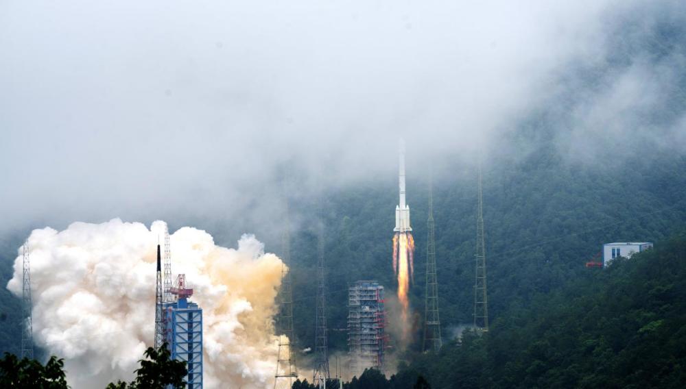 太空|大洋彼岸画下一道红线，世界都得承认太空霸权？