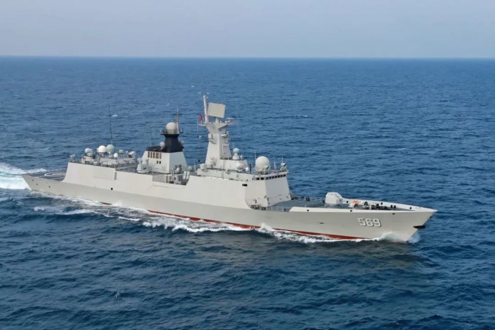 春潮擂战鼓第37批护航编队训练大图来啦